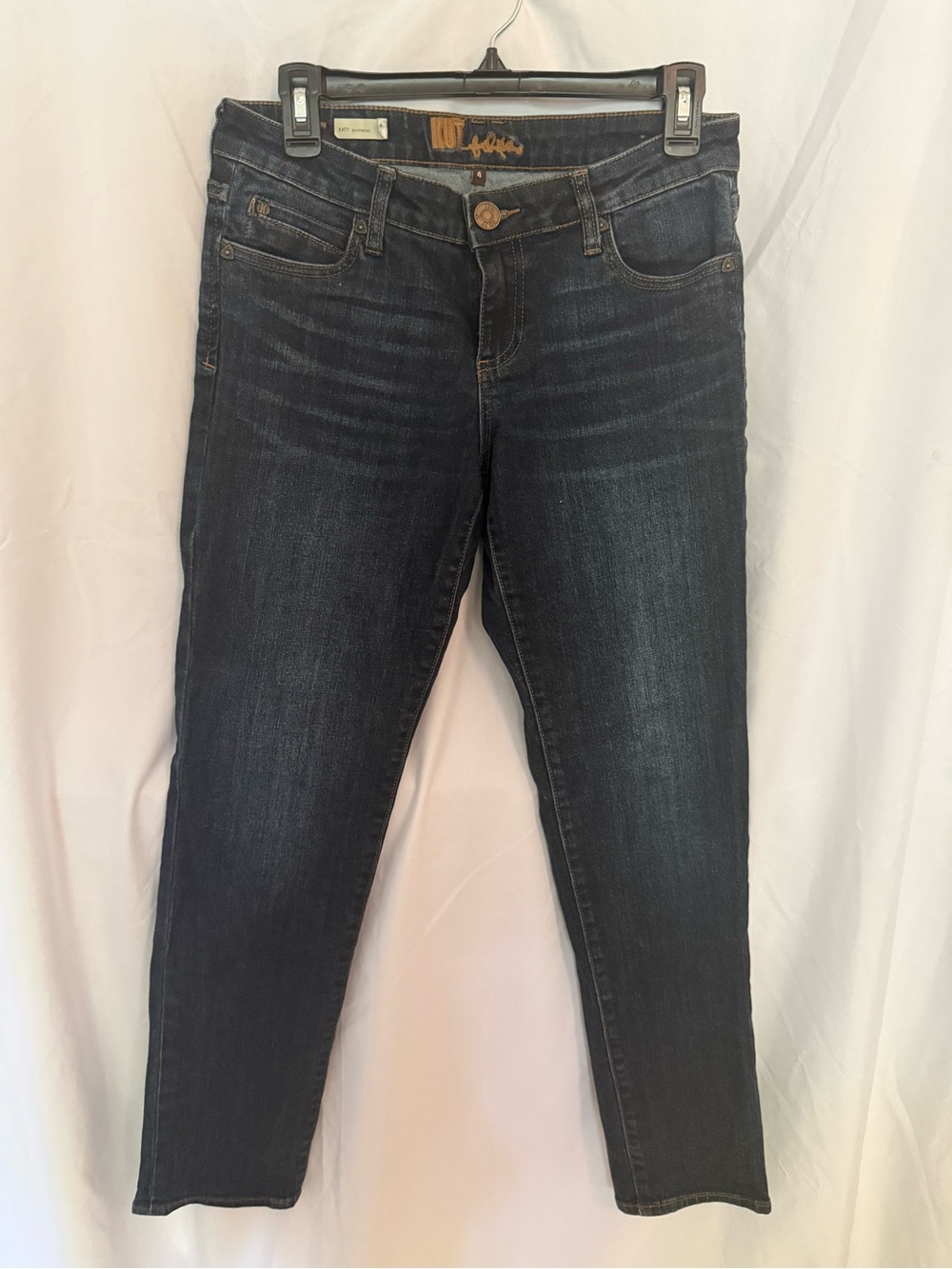 Kut from the Kloth Women's Skinny Jeans in Dark Blue